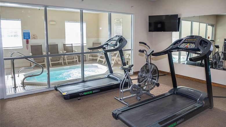 <b>MainStay Suites Health</b>. Images powered by <a href="https://iceportal.shijigroup.com/" title="IcePortal" target="_blank">IcePortal</a>.