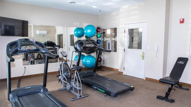 <b>MainStay Suites Health</b>. Images powered by <a href="https://iceportal.shijigroup.com/" title="IcePortal" target="_blank">IcePortal</a>.
