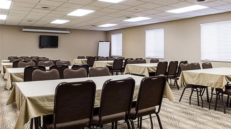 <b>MainStay Suites Meeting</b>. Images powered by <a href="https://iceportal.shijigroup.com/" title="IcePortal" target="_blank">IcePortal</a>.