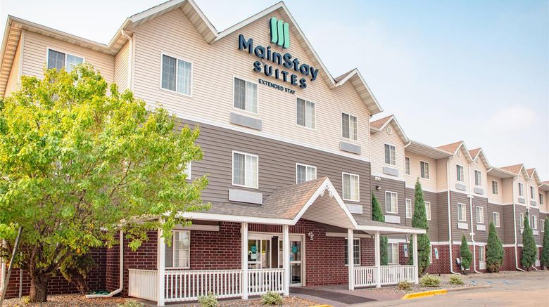 <b>MainStay Suites Exterior</b>. Images powered by <a href="https://iceportal.shijigroup.com/" title="IcePortal" target="_blank">IcePortal</a>.
