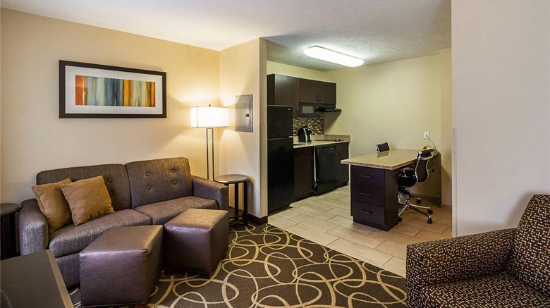 <b>MainStay Suites Suite</b>. Images powered by <a href="https://iceportal.shijigroup.com/" title="IcePortal" target="_blank">IcePortal</a>.