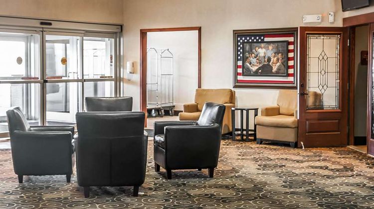 Sleep Inn & Suites Lobby