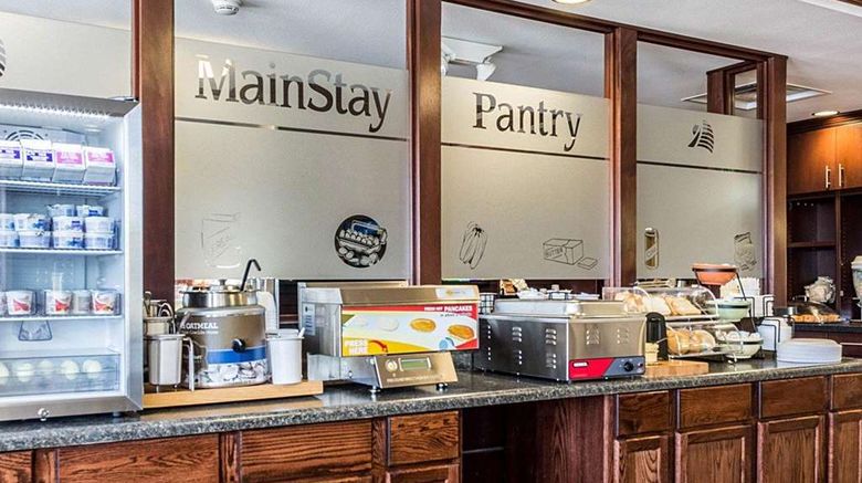 <b>Mainstay Suites Restaurant</b>. Images powered by <a href="https://iceportal.shijigroup.com/" title="IcePortal" target="_blank">IcePortal</a>.