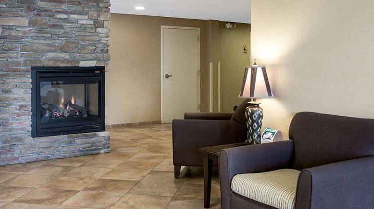 Mainstay Suites Bismarck Lobby
