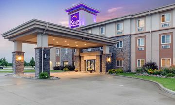 Sleep Inn & Suites