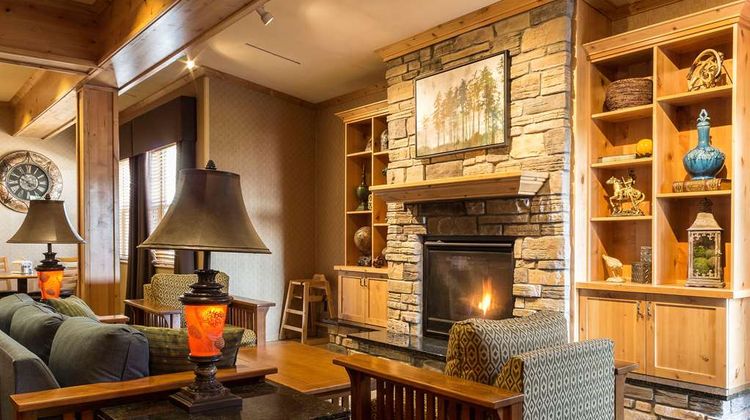 MainStay Suites Lobby
