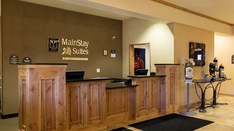 MainStay Suites Lobby