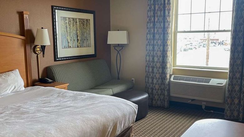 <b>MainStay Suites Suite</b>. Images powered by <a href="https://iceportal.shijigroup.com/" title="IcePortal" target="_blank">IcePortal</a>.