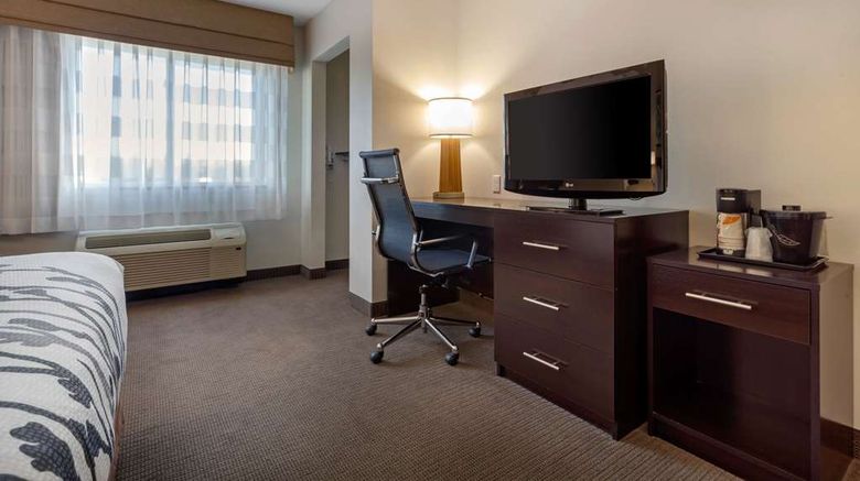 <b>Sleep Inn & Suites, Bismarck Room</b>. Images powered by <a href="https://iceportal.shijigroup.com/" title="IcePortal" target="_blank">IcePortal</a>.