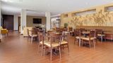 <b>Sleep Inn & Suites, Bismarck Restaurant</b>. Images powered by <a href="https://iceportal.shijigroup.com/" title="IcePortal" target="_blank">IcePortal</a>.