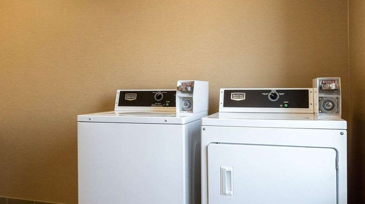 Comfort Inn and Suites Watford City Other