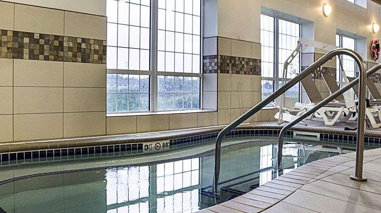 <b>Comfort Suites Minot South Pool</b>. Images powered by <a href="https://iceportal.shijigroup.com/" title="IcePortal" target="_blank">IcePortal</a>.