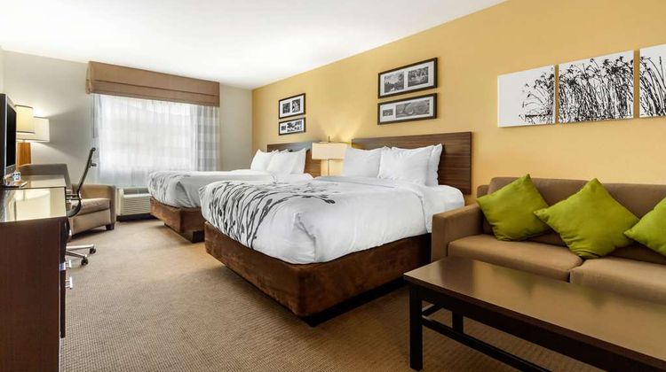 Sleep Inn & Suites Suite