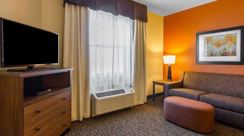 <b>MainStay Suites Watford City Suite</b>. Images powered by <a href="https://iceportal.shijigroup.com/" title="IcePortal" target="_blank">IcePortal</a>.