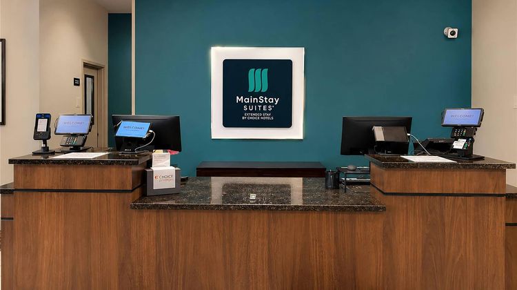MainStay Suites Watford City Lobby