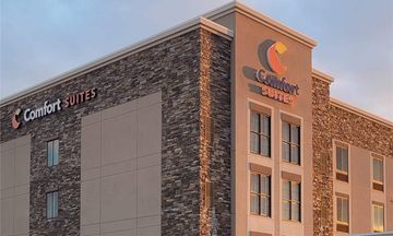 Comfort Suites Fargo