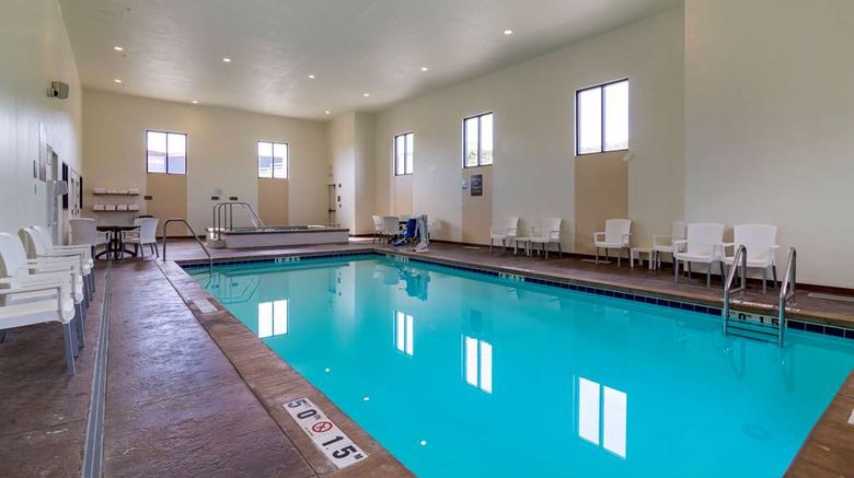 <b>Comfort Inn & Suites, Mandan Pool</b>. Images powered by <a href="https://iceportal.shijigroup.com/" title="IcePortal" target="_blank">IcePortal</a>.