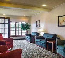 Rodeway Inn Columbia Mall Loop Lobby
