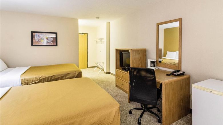 <b>Econo Lodge Valley City Room</b>. Images powered by <a href="https://iceportal.shijigroup.com/" title="IcePortal" target="_blank">IcePortal</a>.