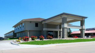 Econo Lodge Inn and Suites Kearney South