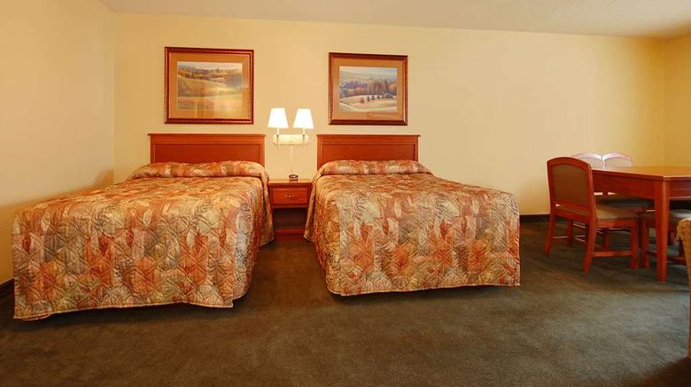 <b>Econo Lodge Inn and Suites Kearney South Suite</b>. Images powered by <a href="https://iceportal.shijigroup.com/" title="IcePortal" target="_blank">IcePortal</a>.