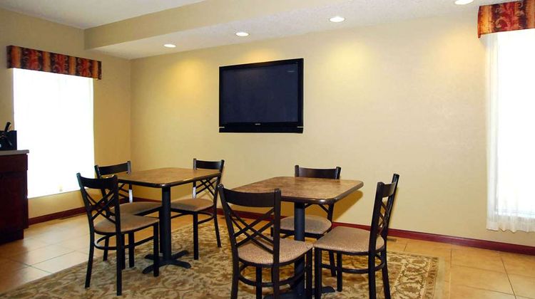 Econo Lodge Inn and Suites Kearney South Restaurant