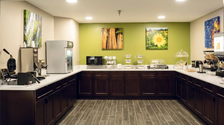 Sleep Inn & Suites Airport Restaurant