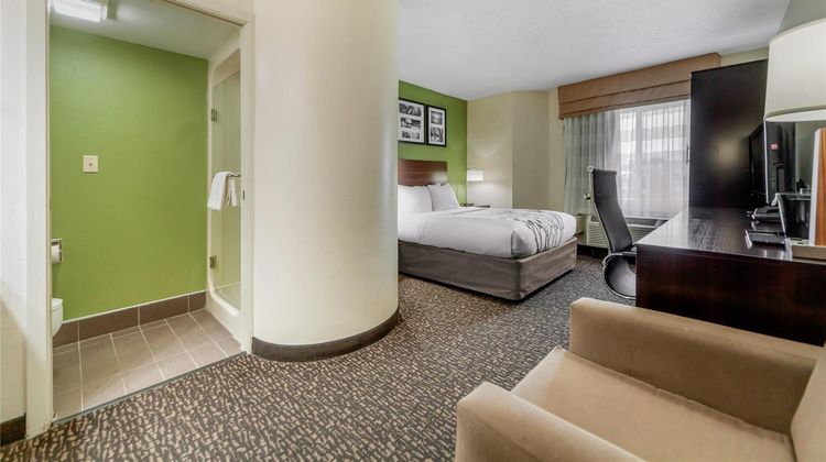 Sleep Inn & Suites Airport Room