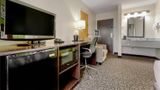 Sleep Inn & Suites Airport Room