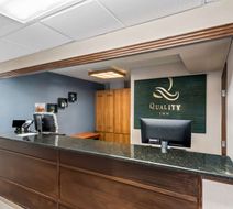 Quality Inn Lobby