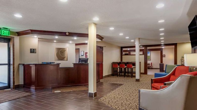 <b>Comfort Inn Grand Island Lobby</b>. Images powered by <a href="https://iceportal.shijigroup.com/" title="IcePortal" target="_blank">IcePortal</a>.