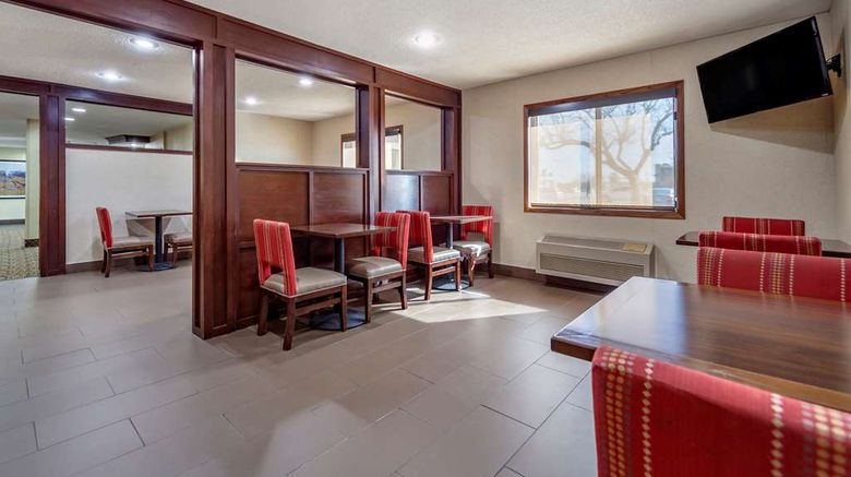 <b>Comfort Inn Grand Island Restaurant</b>. Images powered by <a href="https://iceportal.shijigroup.com/" title="IcePortal" target="_blank">IcePortal</a>.
