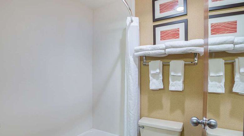<b>Quality Inn York Room</b>. Images powered by <a href="https://iceportal.shijigroup.com/" title="IcePortal" target="_blank">IcePortal</a>.
