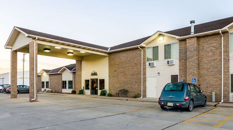 <b>Rodeway Inn Ainsworth Exterior</b>. Images powered by <a href="https://iceportal.shijigroup.com/" title="IcePortal" target="_blank">IcePortal</a>.