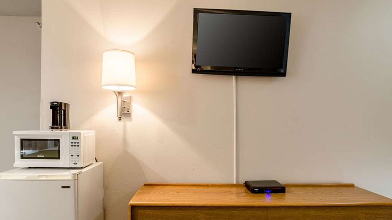 <b>Rodeway Inn Ainsworth Room</b>. Images powered by <a href="https://iceportal.shijigroup.com/" title="IcePortal" target="_blank">IcePortal</a>.