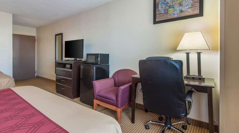 <b>Econo Lodge - Lexington Room</b>. Images powered by <a href="https://iceportal.shijigroup.com/" title="IcePortal" target="_blank">IcePortal</a>.
