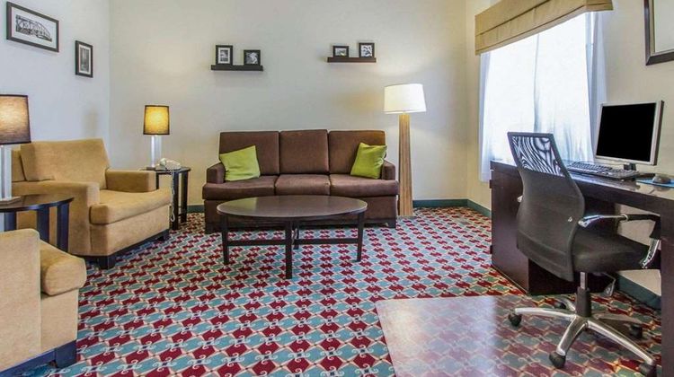 Rodeway Inn Fremont Lobby