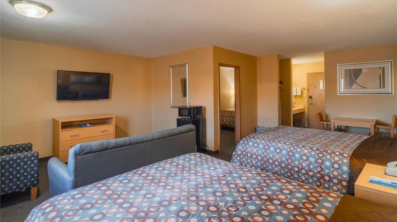 <b>Rodeway Inn Blair Suite</b>. Images powered by <a href="https://iceportal.shijigroup.com/" title="IcePortal" target="_blank">IcePortal</a>.