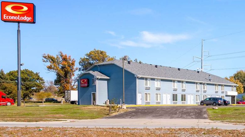<b>Econo Lodge Exterior</b>. Images powered by <a href="https://iceportal.shijigroup.com/" title="IcePortal" target="_blank">IcePortal</a>.
