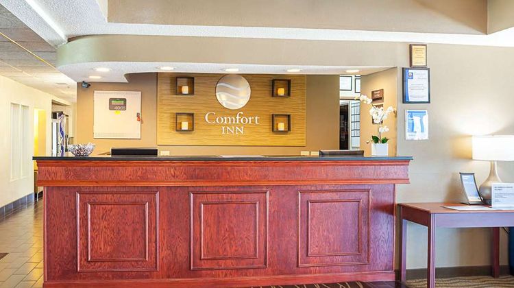 Comfort Inn Lobby