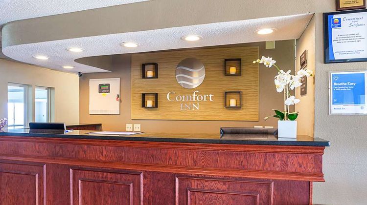 Comfort Inn Lobby