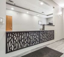 Quality Inn and Suites Omaha Chalco Lobby