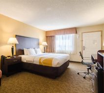 Quality Inn & Conference Center Room