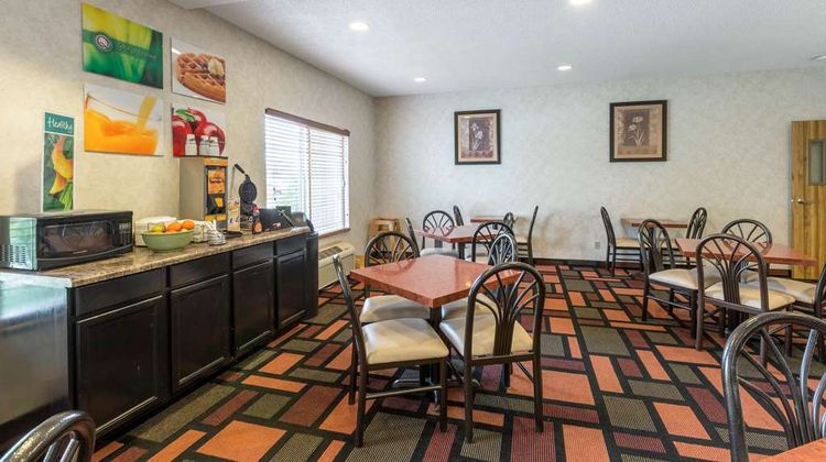 Quality Inn Kearney South Restaurant