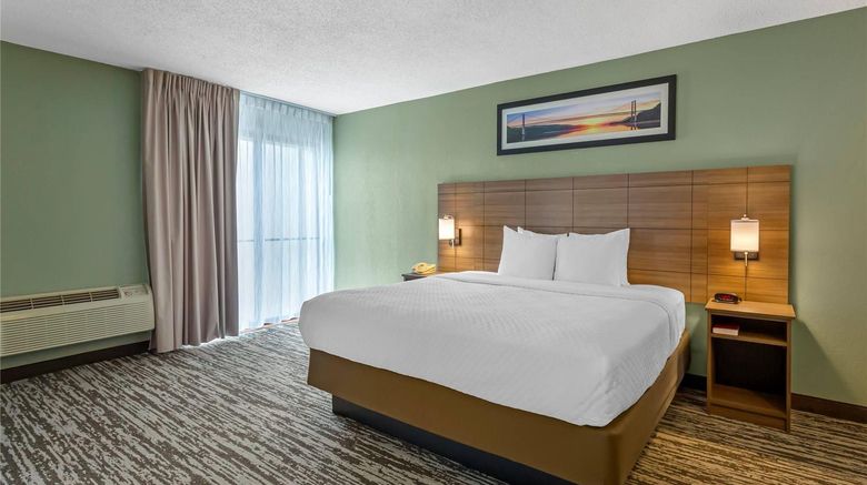 <b>Quality Inn & Conference Center Suite</b>. Images powered by <a href="https://iceportal.shijigroup.com/" title="IcePortal" target="_blank">IcePortal</a>.