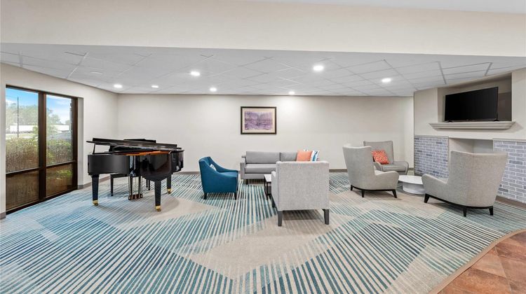 Comfort Suites Gothenburg South Lobby