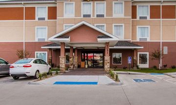 MainStay Suites