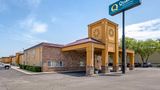 <b>Quality Inn & Suites Exterior</b>. Images powered by <a href="https://iceportal.shijigroup.com/" title="IcePortal" target="_blank">IcePortal</a>.