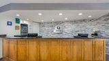 <b>Quality Inn & Suites Lobby</b>. Images powered by <a href="https://iceportal.shijigroup.com/" title="IcePortal" target="_blank">IcePortal</a>.