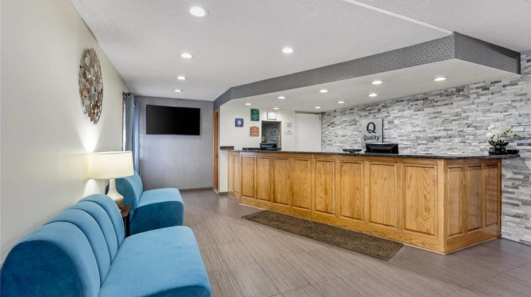 Quality Inn And Suites Lincoln South Lobby